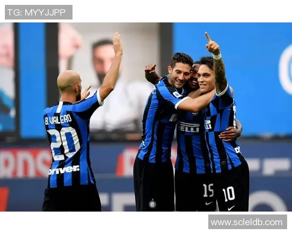 米兰锋线引援新目标曝光！国米射手入选候选名单