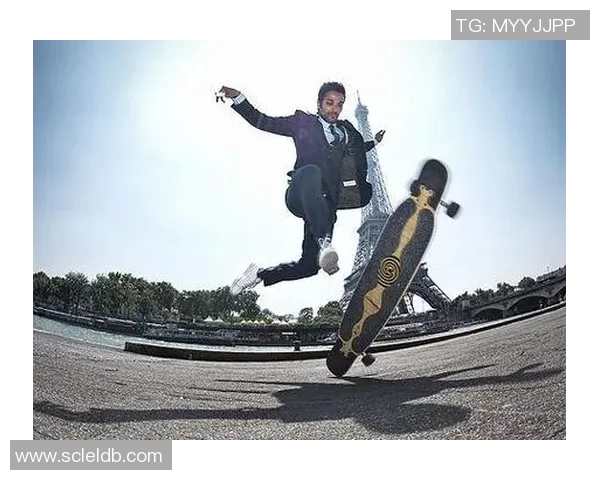 赵强谈滑板人生：从初学者到专业选手的成长与挑战